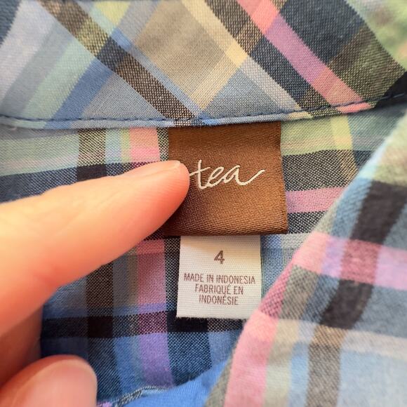 Tea Collection Blue Plaid Short Sleeve Camp Shirt EUC 4 - Picture 3 of 3